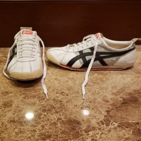 onitsuka tiger white and red